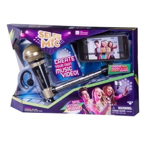 FREE❤Selfie Mic by Worlds Apart Sing Record & Share Earpiece, Mic & Selfie Stick